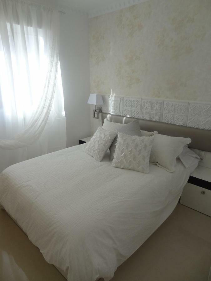 Infostays Maria Zambrano Málaga Dış mekan fotoğraf